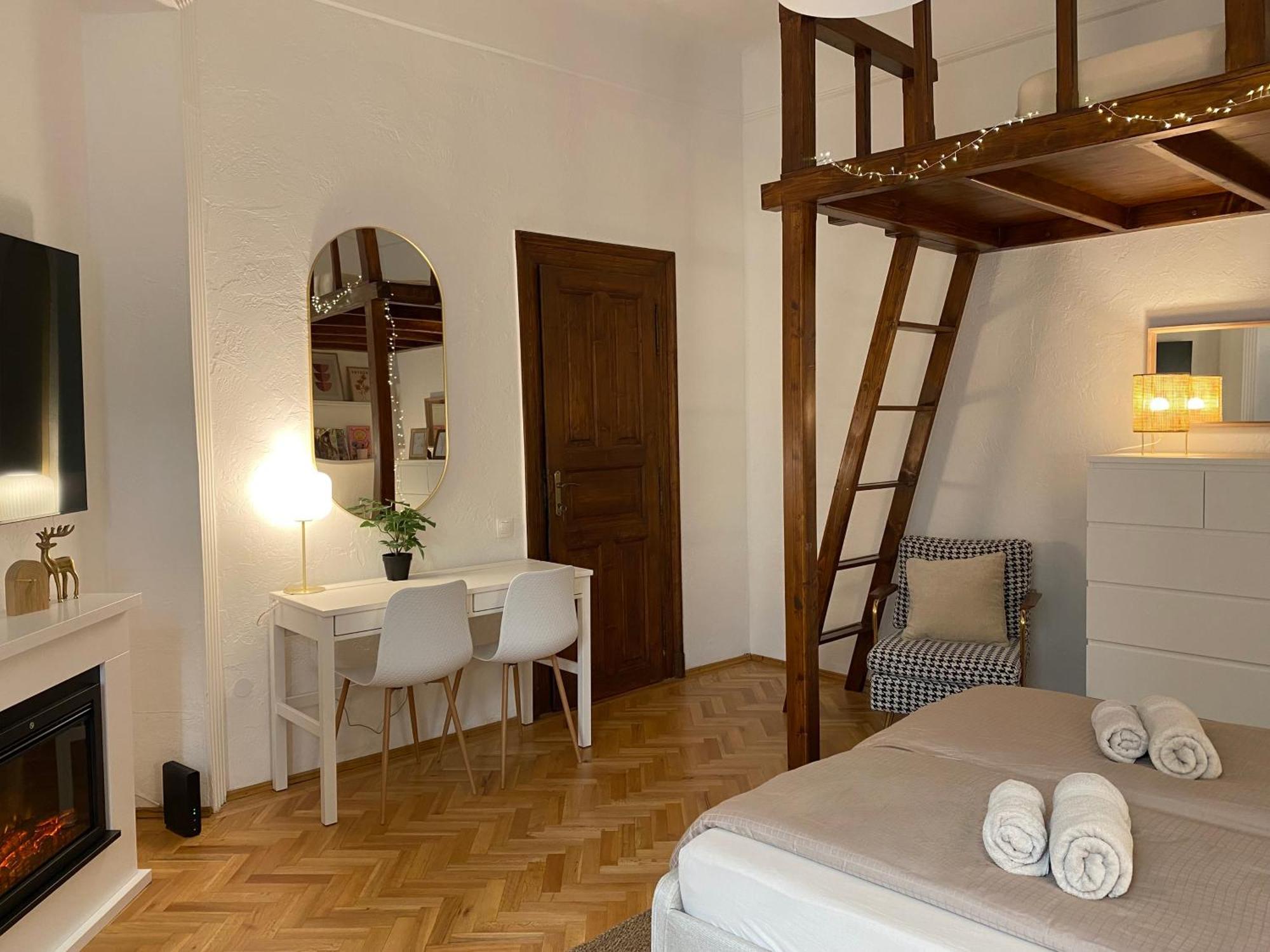 Romantic City Centre Flat - Alexandra Apartment Budapest Eksteriør billede