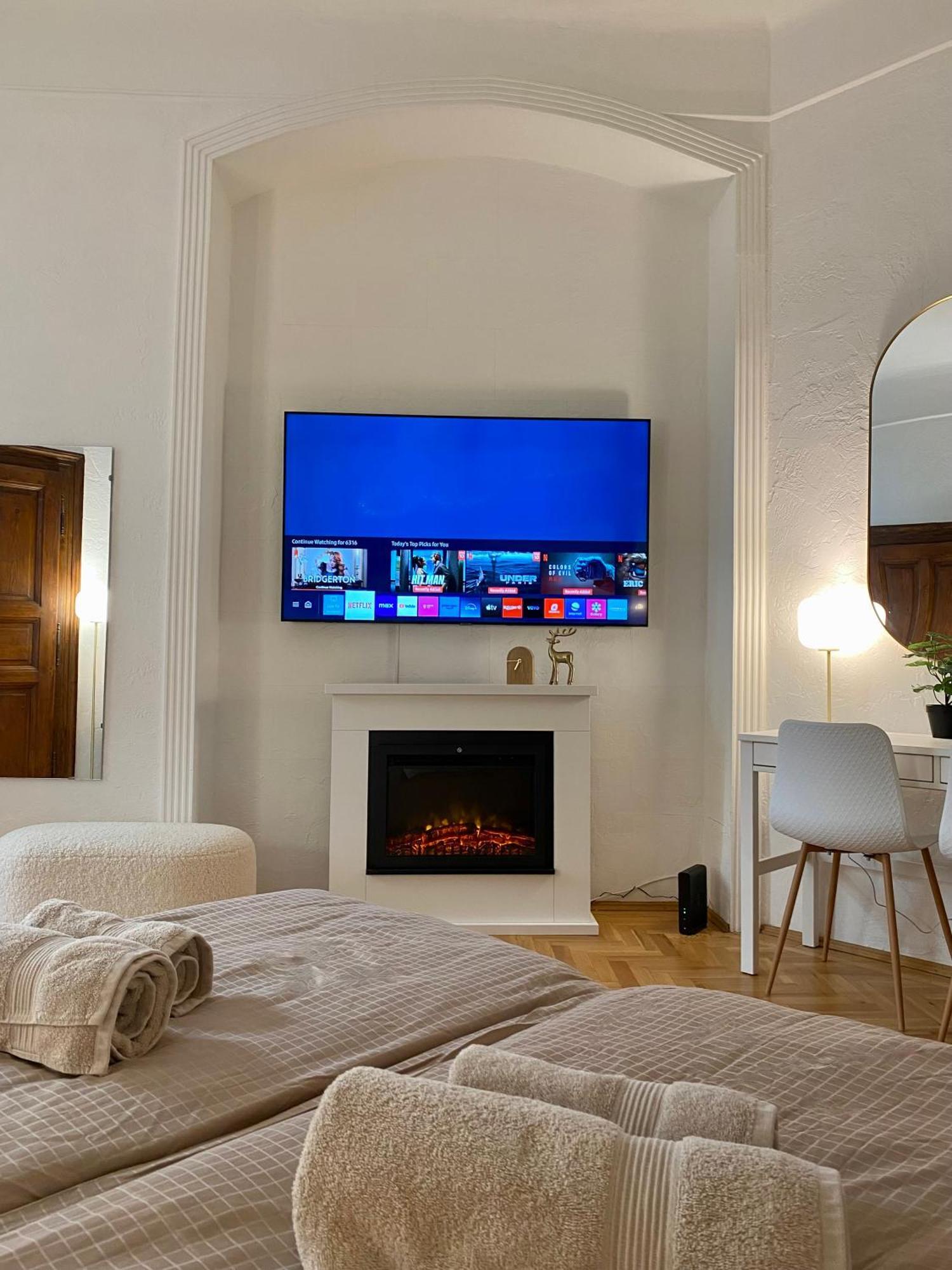 Romantic City Centre Flat - Alexandra Apartment Budapest Eksteriør billede